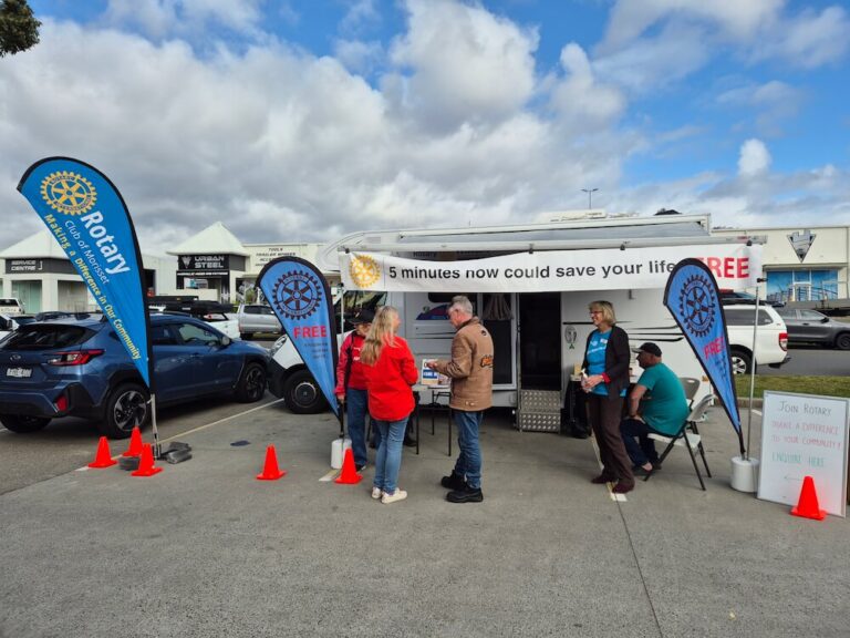 mherv set up & open for business, Bunnings carpark, Morisset